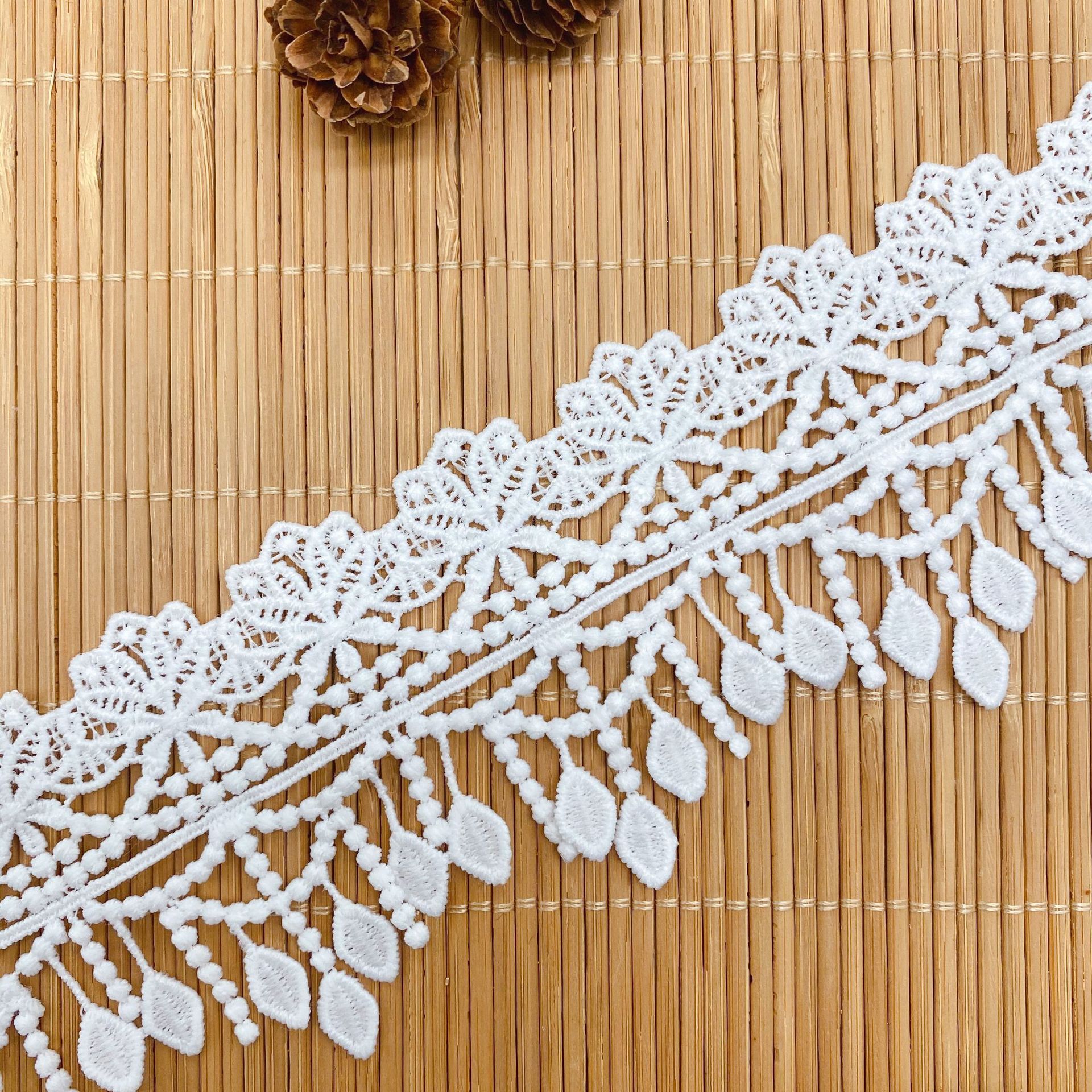 3Yards Embroidery Hollow Flowe - Lace Ribbon Trim recensione e prezzo