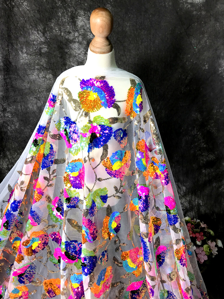 Colorful Crystal Sequins Flowe - Crystal Mesh Fabric recensione e prezzo