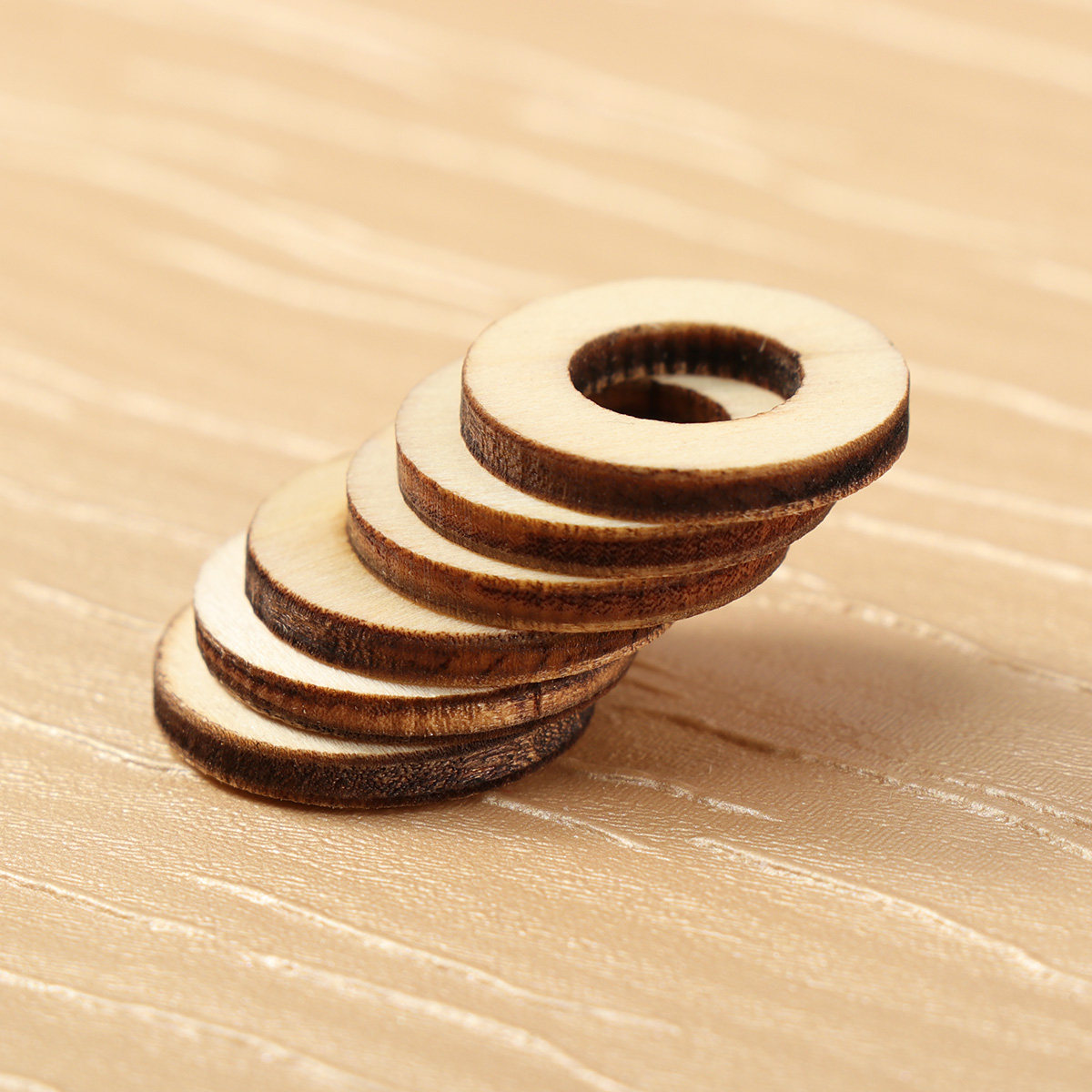 200Pcs Wood Chip Embellishment - Christmas Craft Embellishment recensione e prezzo