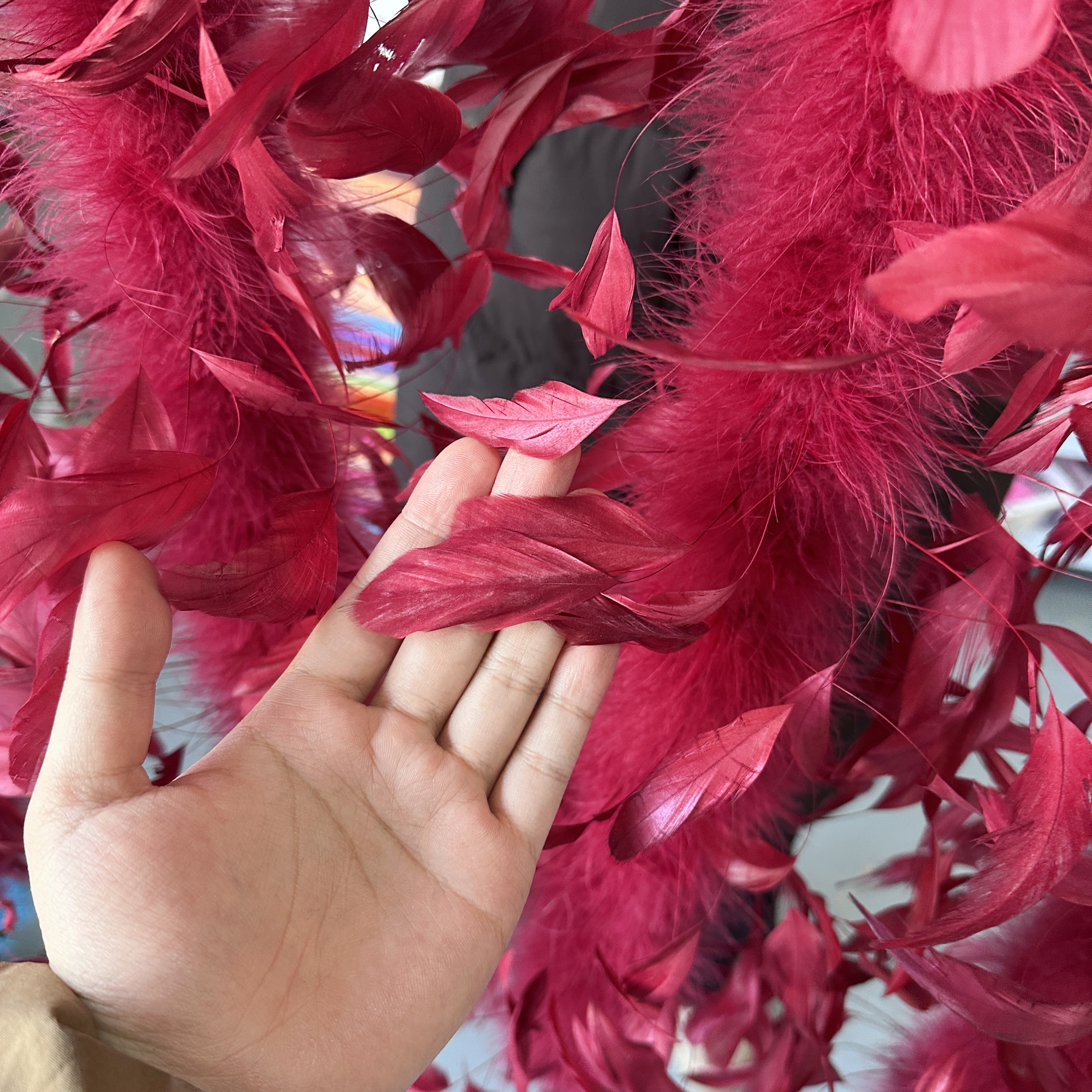 2Meter Burgundy Turkey Marabou - Feather Trim Marabou recensione e prezzo