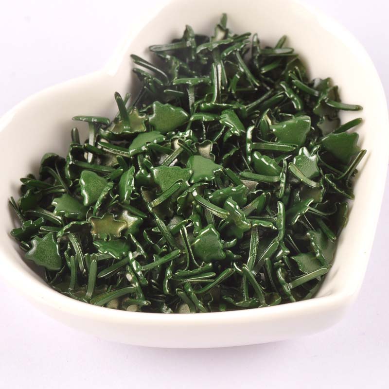50pcs Mini Christmas Tree Brad - Christmas Craft Embellishment recensione e prezzo