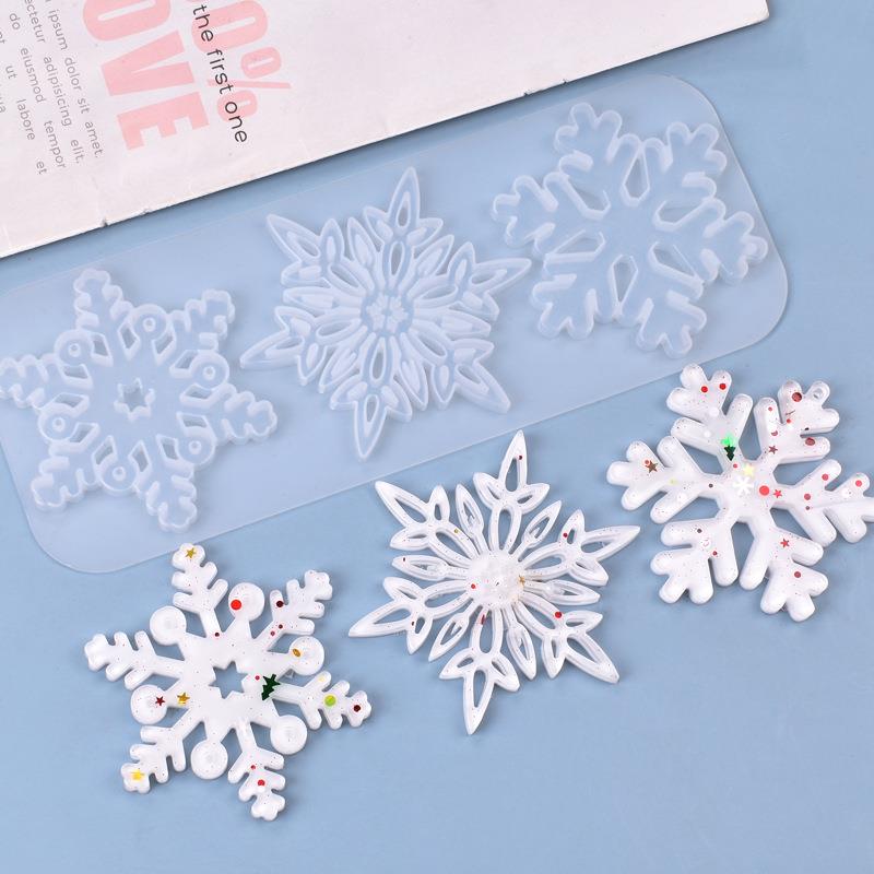 Christmas Hollow Snowflake Orn - Christmas Craft Embellishment recensione e prezzo