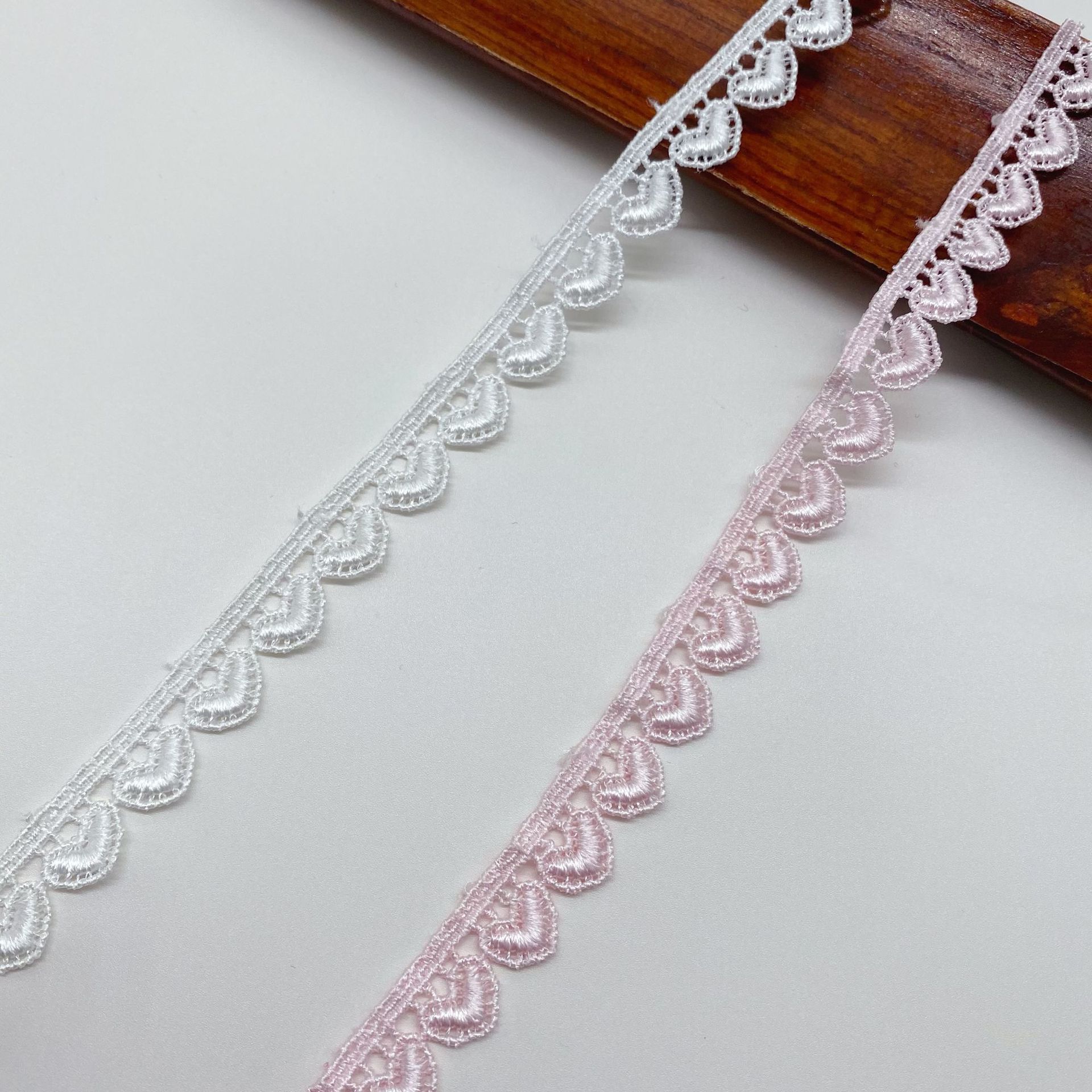 4Yards Embroidered Multicolor  - Lace Ribbon Trim recensione e prezzo