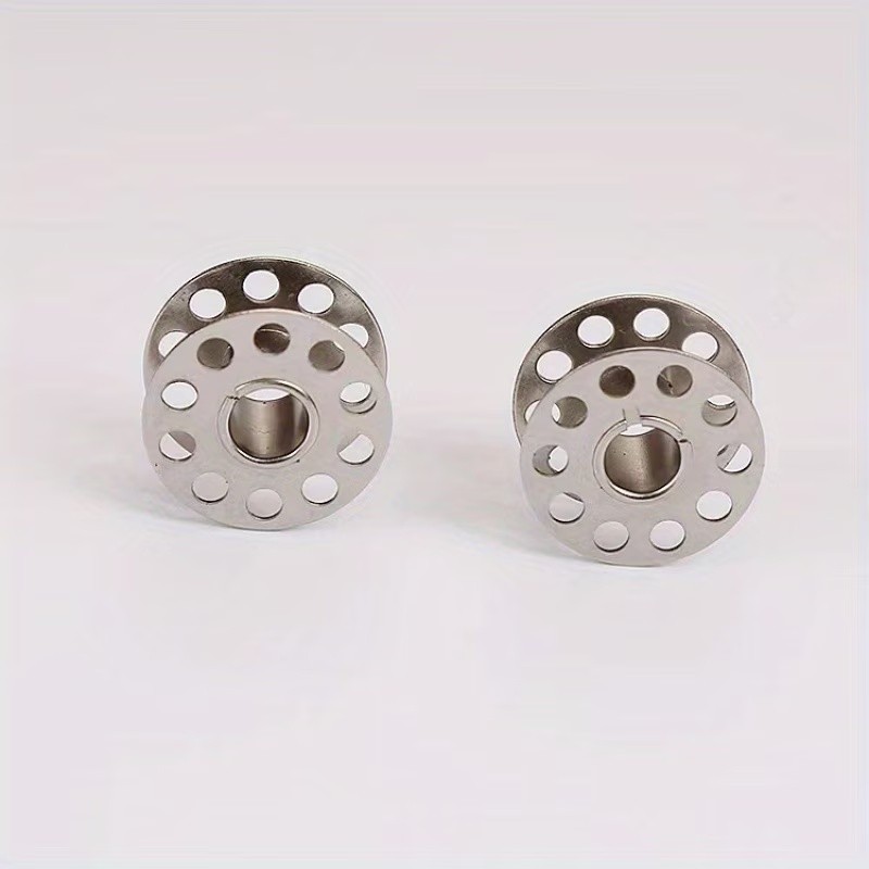 94Pcs Rustproof Metal Bobbins, - Embroidery Craft recensione e prezzo