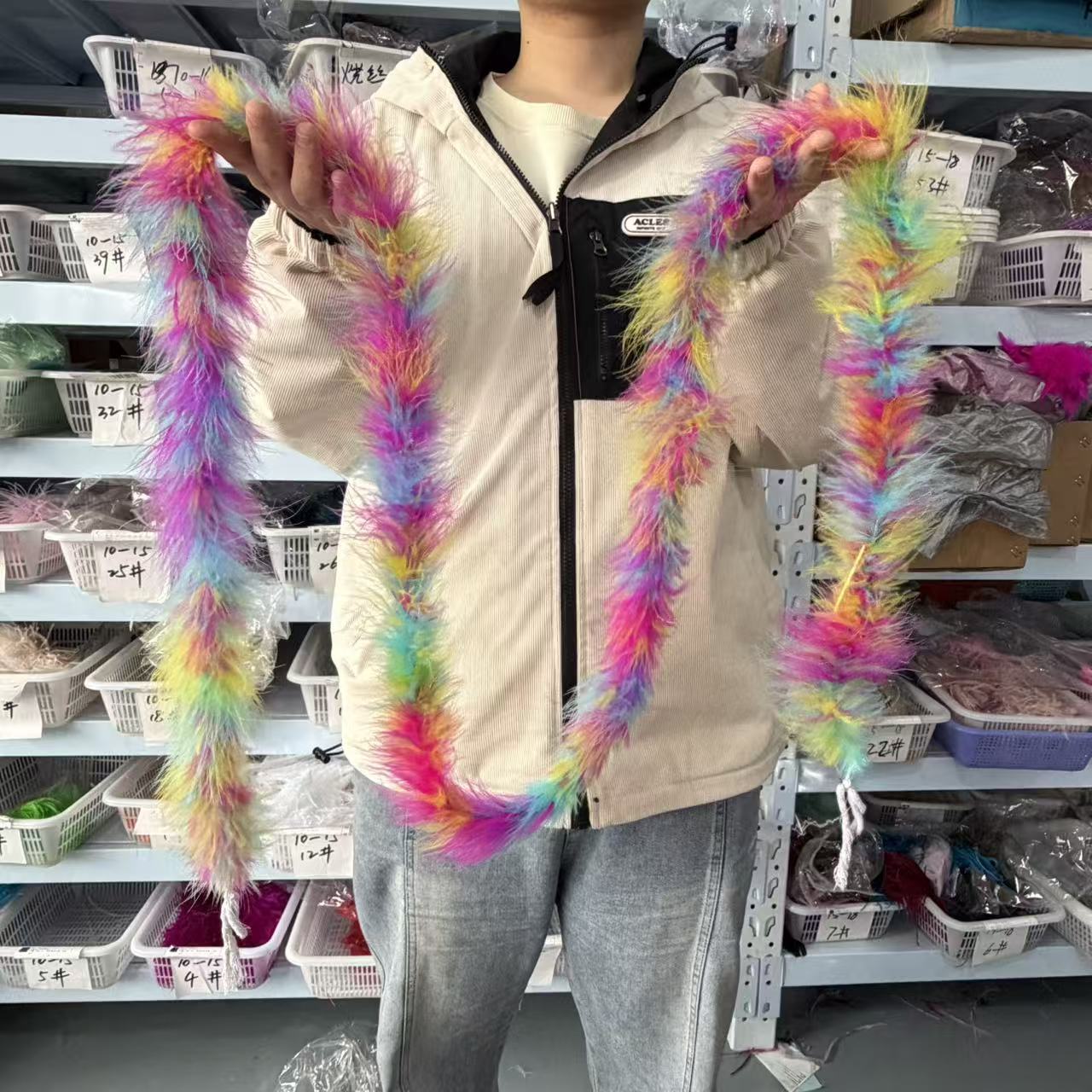 Multicolored 2Meters Marabou F - Feather Trim Marabou recensione e prezzo
