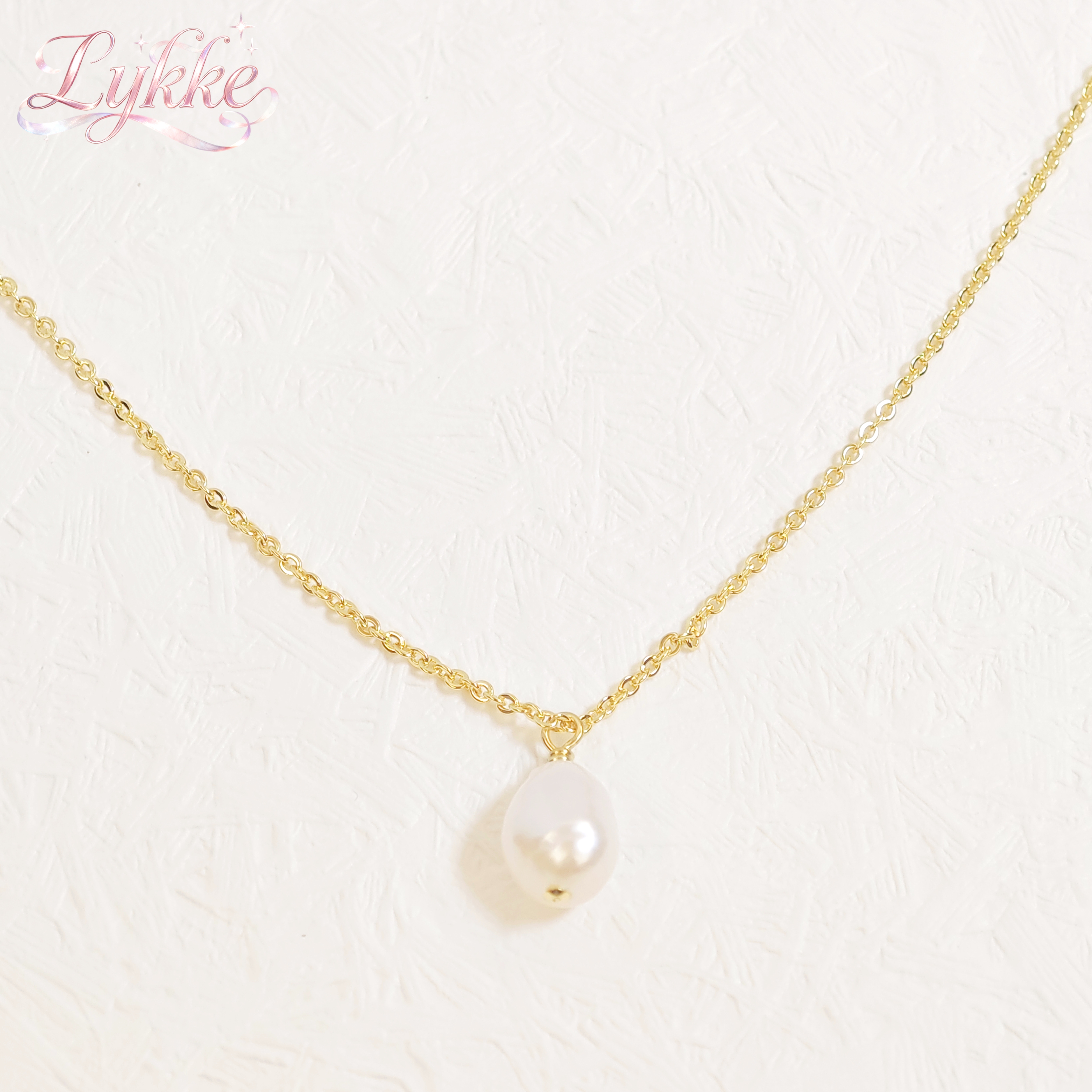 Hot selling French Baroque Wom - Pearl Trim Chain recensione e prezzo