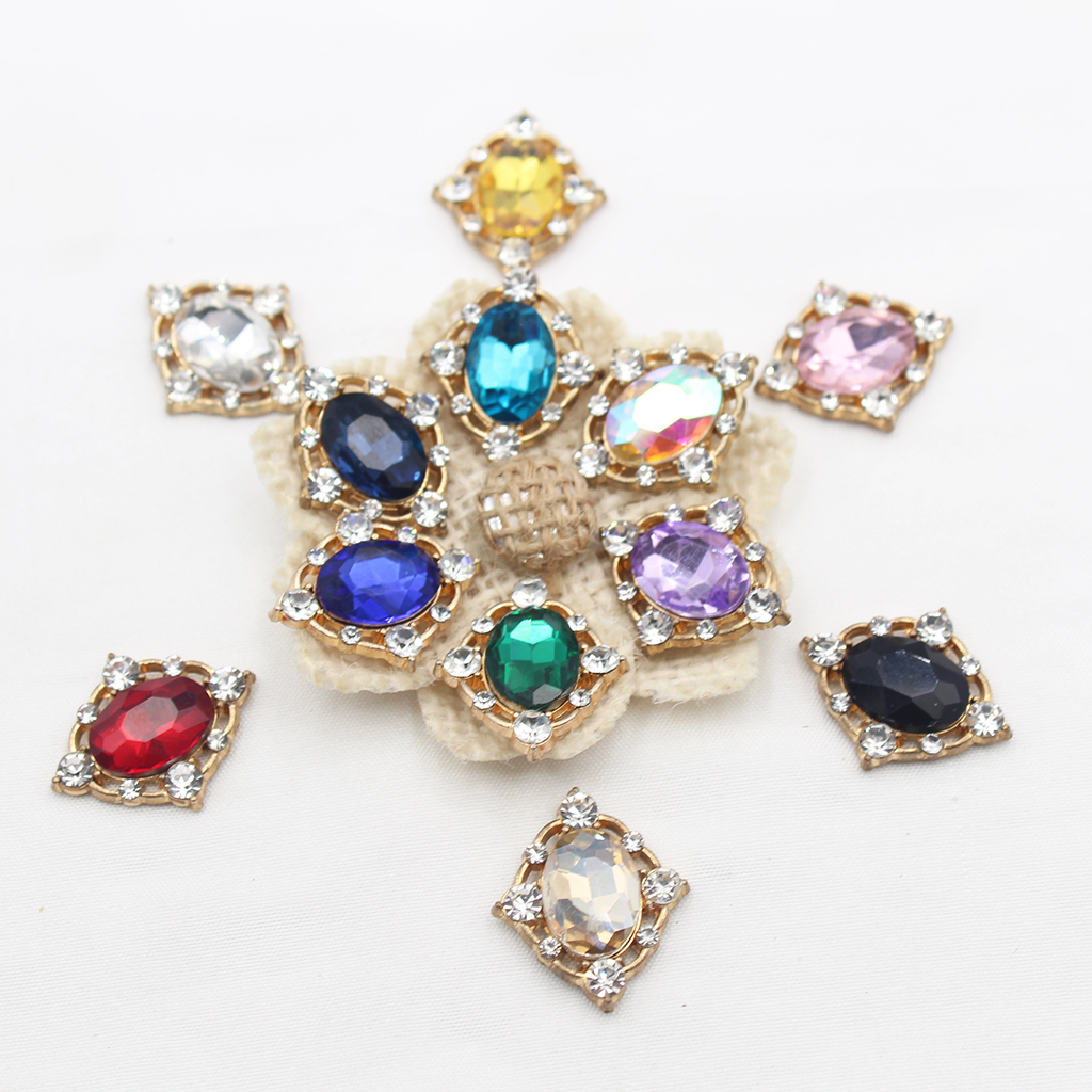 10Pcs Vintage Crystal Sew on C - Embellish Craft recensione e prezzo