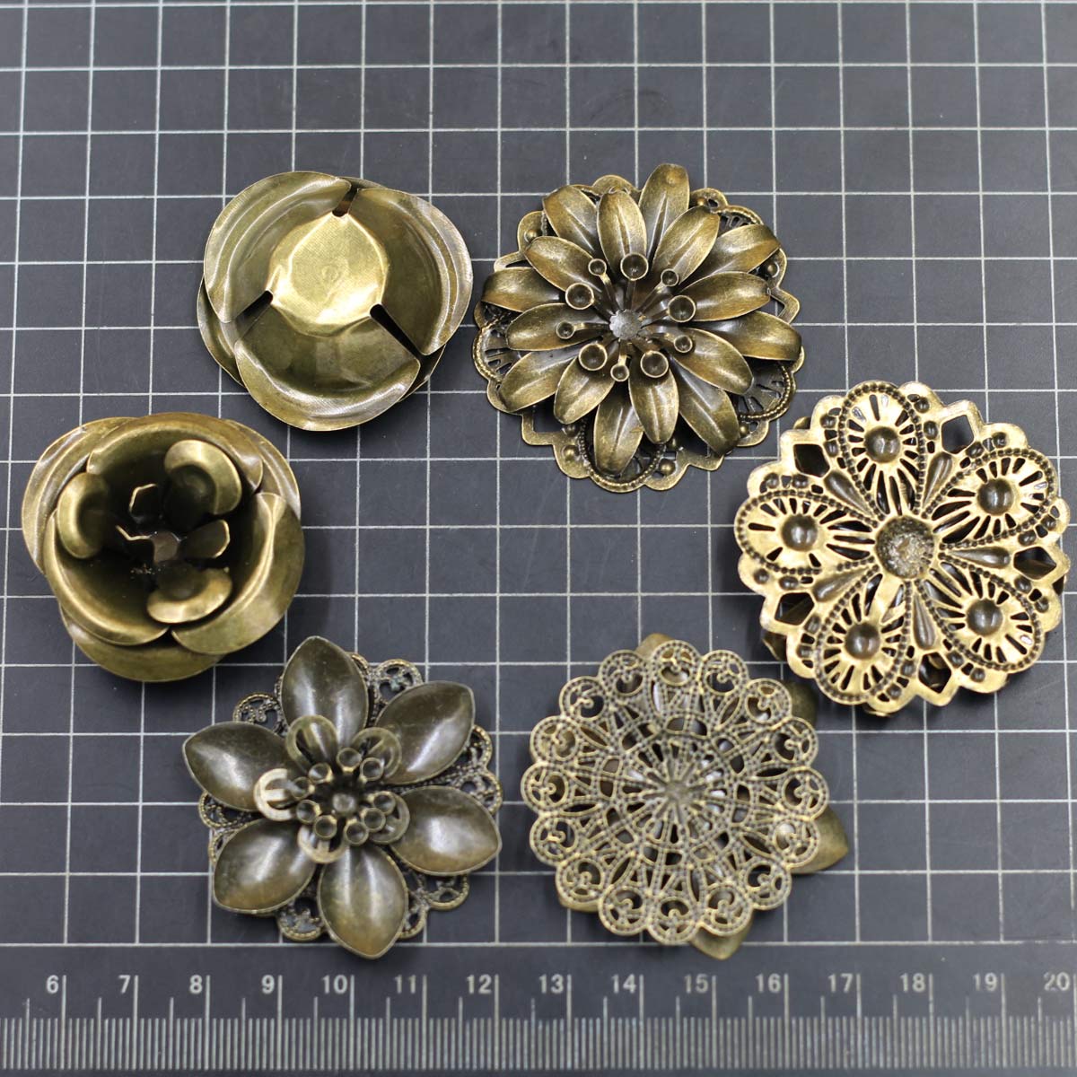6Pcs Embellishments Combinatio - Embellish Craft recensione e prezzo