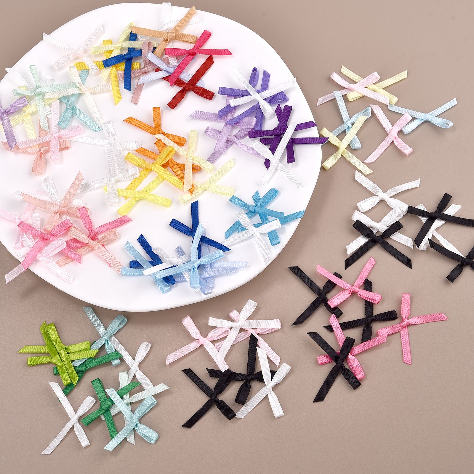 100Pcs 3mm Ribbons Mini Satin  - Christmas Craft Embellishment recensione e prezzo