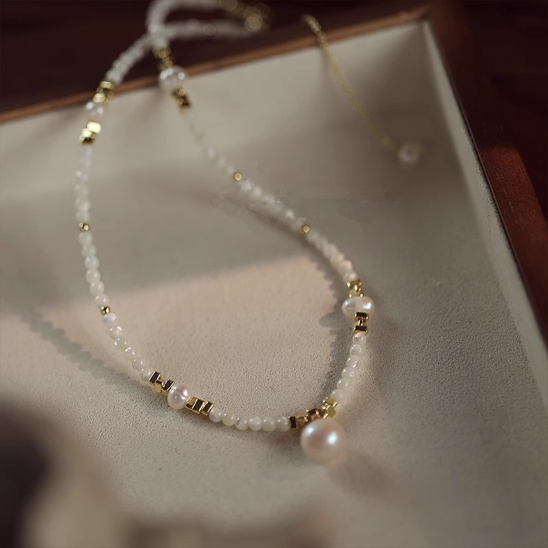 New Style Trendy Natural Fresh - Pearl Trim Chain recensione e prezzo