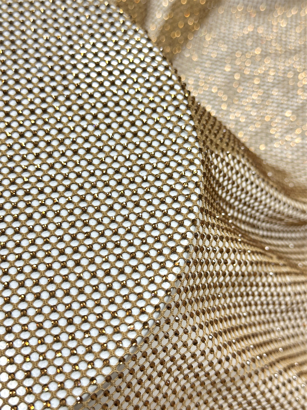 Exquisite Rhinestones Mesh diy - Crystal Mesh Fabric recensione e prezzo